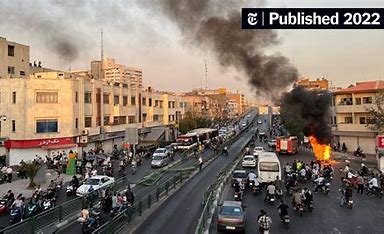 Noida on Edge salayi protest